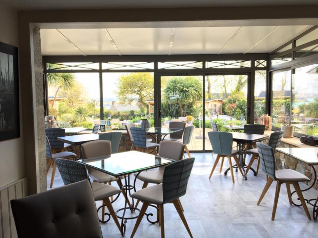 Les Agapanthes Hotel Ploubazlanec