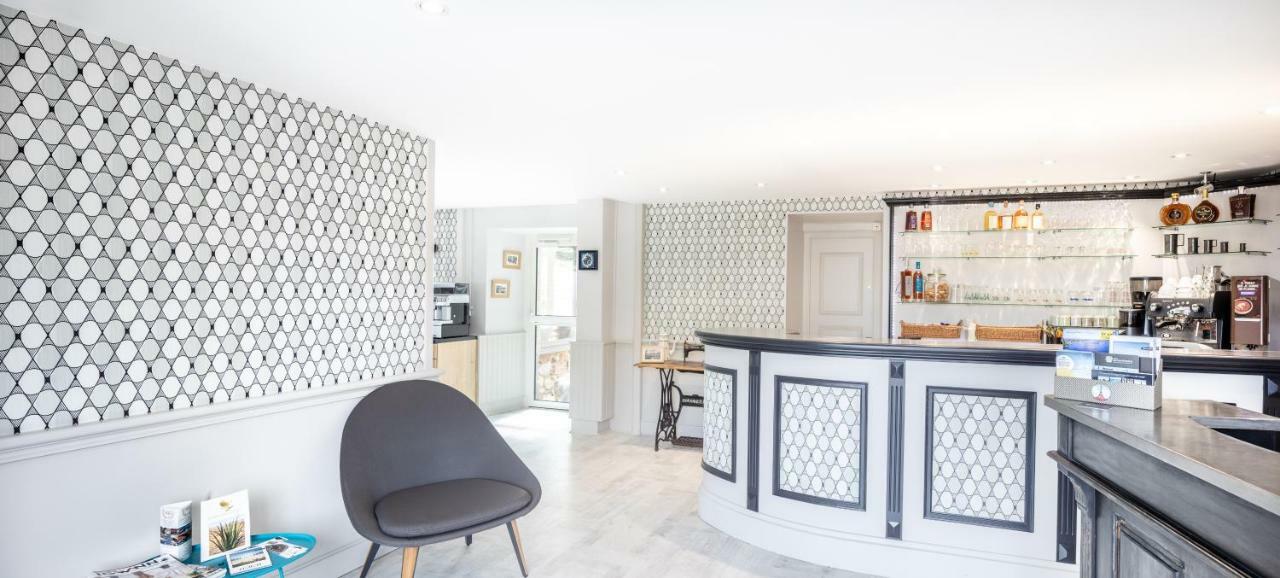 Les Agapanthes-logis 3*
